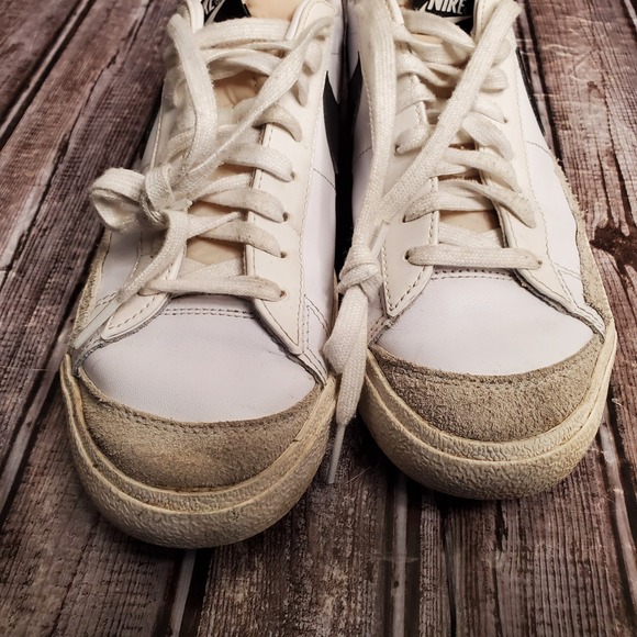 Nike Women's Blazer Low 77 White Black Sneakers DC4769-102 Size 8.5 - Picture 15 of 15